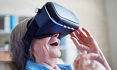 Virtual reality is finding a place in health care : http://health.sunnybrook.ca/sunnyview/virtual-reality-health-care-hospital/