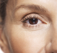 What does aging do to our eyes? :  http://health.sunnybrook.ca/wellness/eyes-aging/