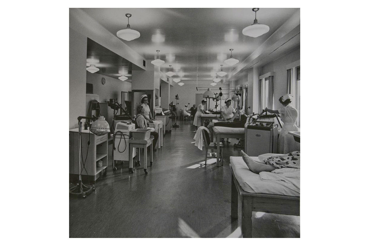 Clinic room. 1950.